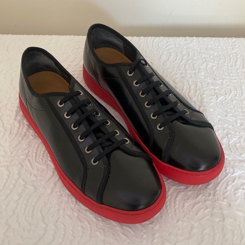 Salvatore Ferragamo Fulton Black Leather Sneakers Red sole